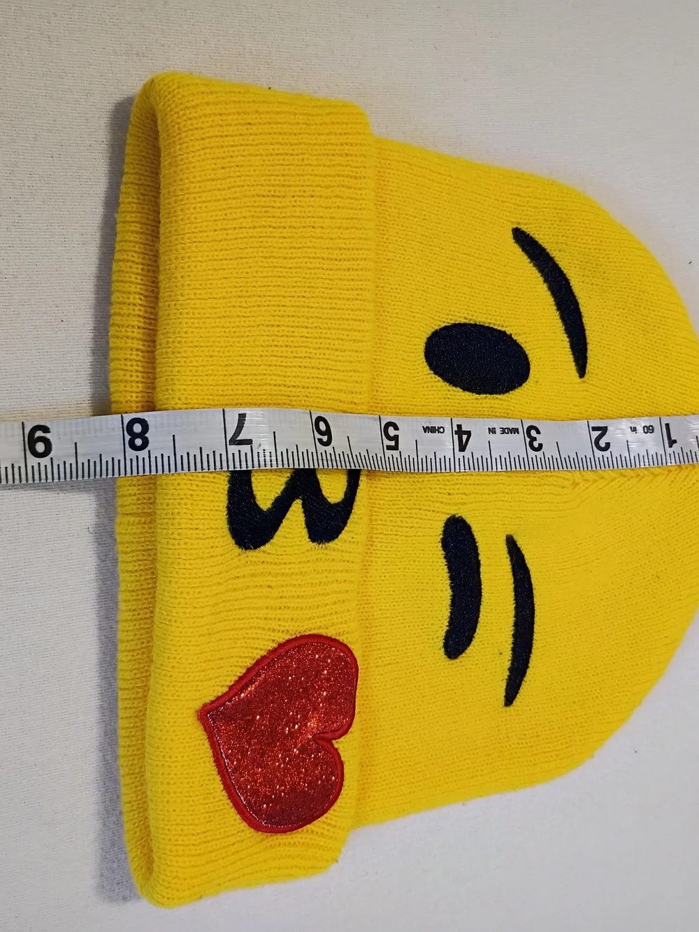 Kissy Face Emoji Yellow Beanie Hat Red Glitter Heart Knit Cap OS